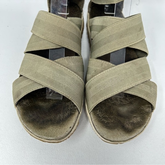 Sorel Out N About Plus Strap Sandals Sage Olive Green Strappy Women’s Sz 8.5 - Picture 8 of 14
